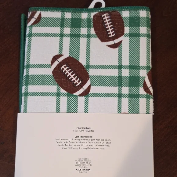 (J61) Football Themed Dish Drying Mat - Green and Brown - Picture 5 of 5
